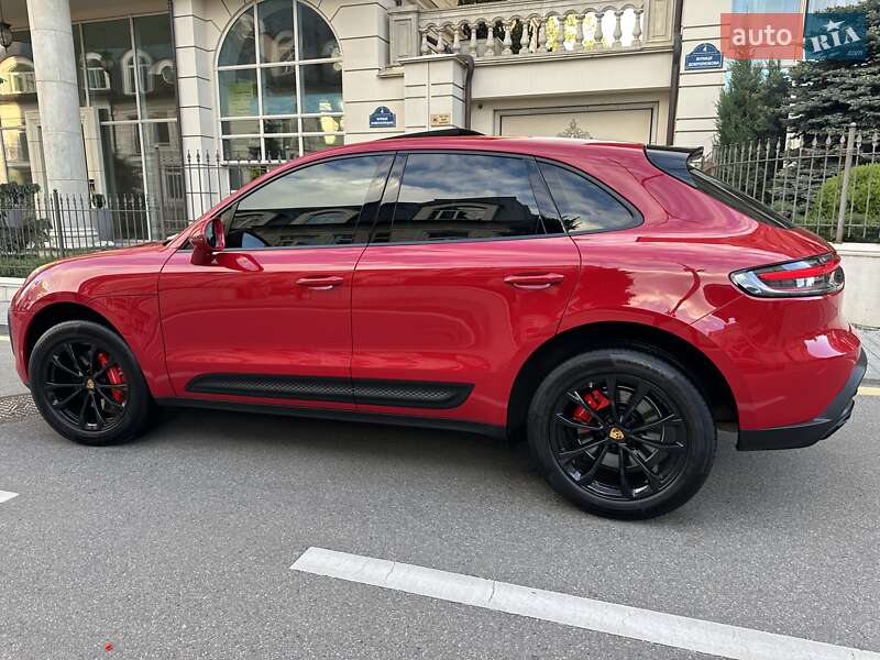 Внедорожник / Кроссовер Porsche Macan 2023 в Киеве