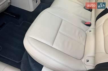 Внедорожник / Кроссовер Porsche Macan 2023 в 