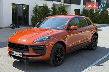 Позашляховик / Кросовер Porsche Macan 2022 в 
