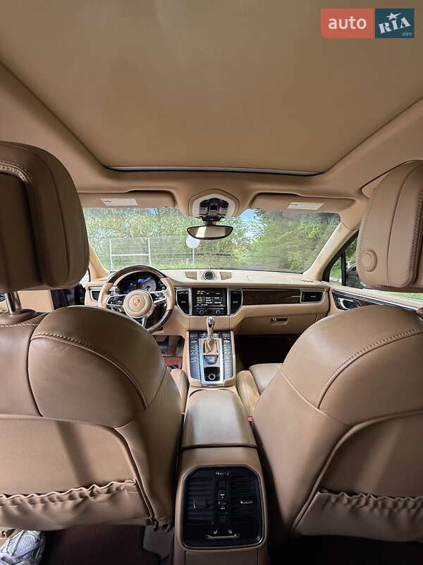 Позашляховик / Кросовер Porsche Macan 2015 в Одесі