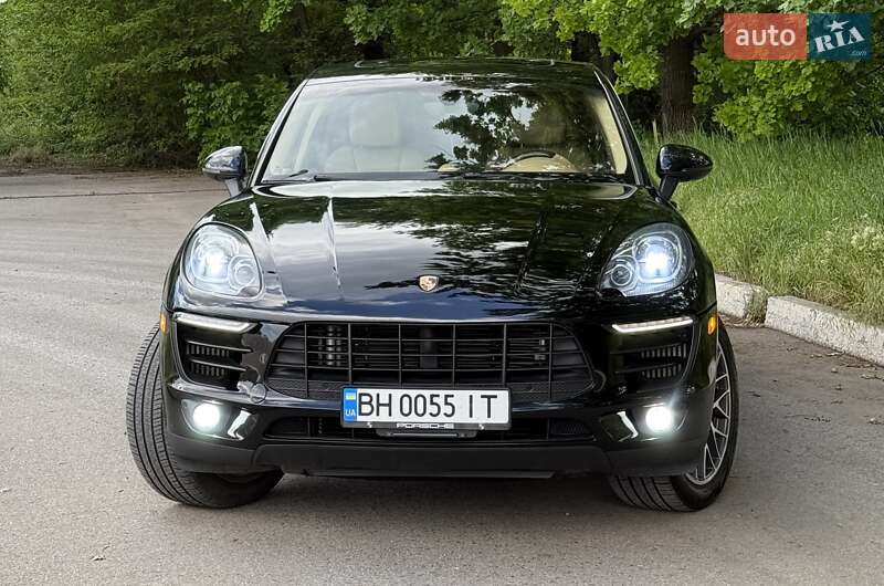 Porsche Macan 2015