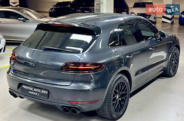 Внедорожник / Кроссовер Porsche Macan 2016 в 