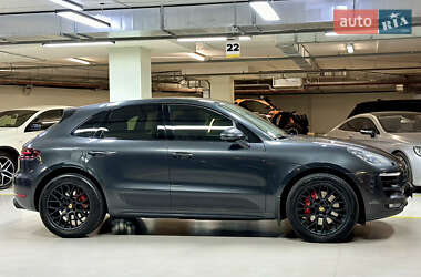 Внедорожник / Кроссовер Porsche Macan 2016 в 
