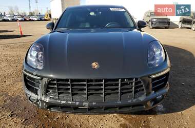Внедорожник / Кроссовер Porsche Macan 2016 в 