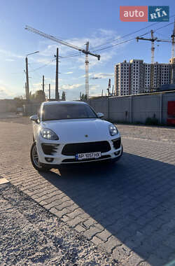 Позашляховик / Кросовер Porsche Macan 2015 в Одесі
