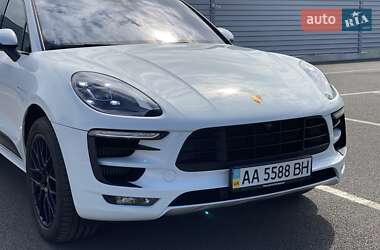 Внедорожник / Кроссовер Porsche Macan 2017 в 