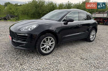 Внедорожник / Кроссовер Porsche Macan 2017 в Недобоевцах