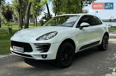 Porsche Macan 2016