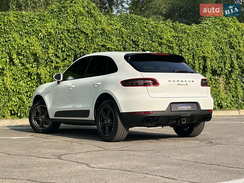 Внедорожник / Кроссовер Porsche Macan 2015 в Днепре