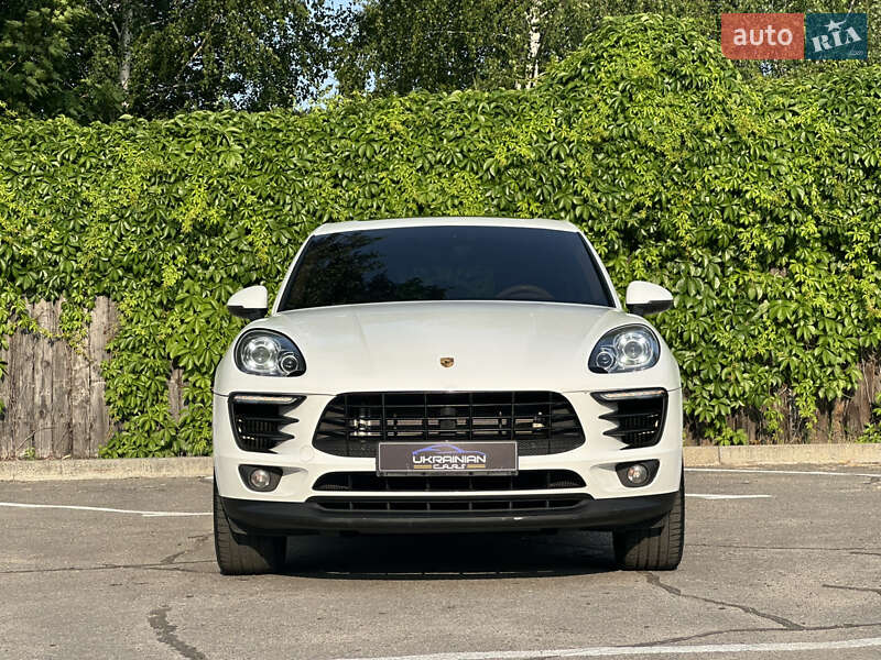 Внедорожник / Кроссовер Porsche Macan 2015 в Днепре