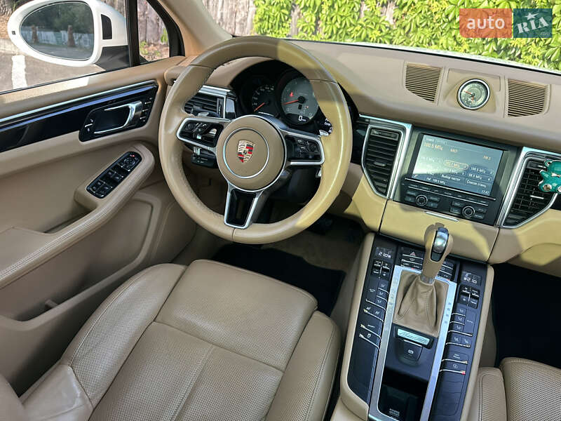 Внедорожник / Кроссовер Porsche Macan 2015 в Днепре