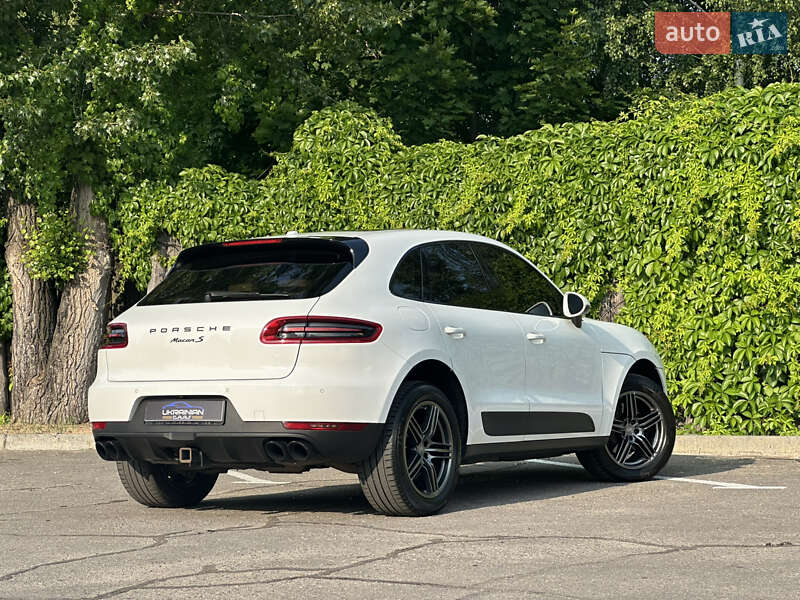 Внедорожник / Кроссовер Porsche Macan 2015 в Днепре