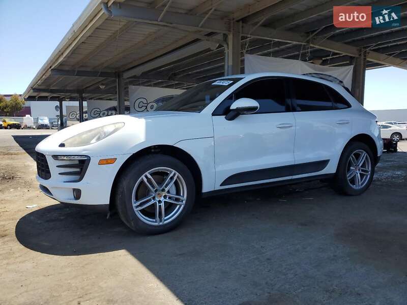 Porsche Macan 2016