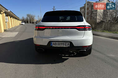 Внедорожник / Кроссовер Porsche Macan 2018 в 