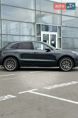 Внедорожник / Кроссовер Porsche Macan 2020 в 