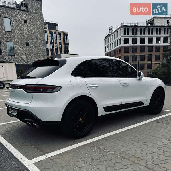 Внедорожник / Кроссовер Porsche Macan 2020 в Киеве