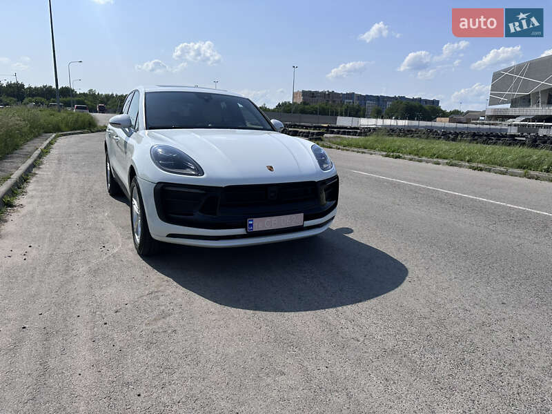 Porsche Macan 2023