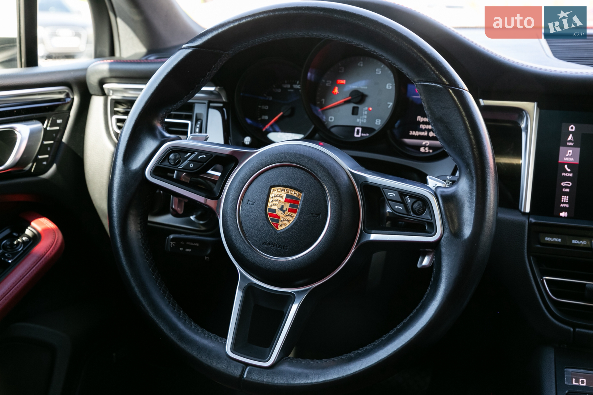 2020 Porsche Macan - мініатюра 36