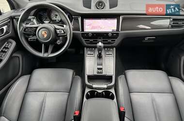 Внедорожник / Кроссовер Porsche Macan 2023 в 