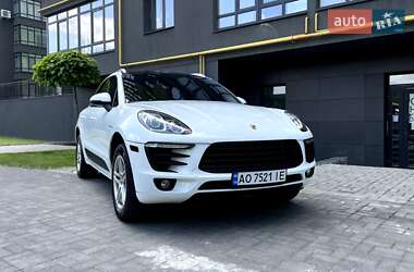 Внедорожник / Кроссовер Porsche Macan 2014 в 