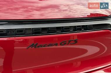 Внедорожник / Кроссовер Porsche Macan 2021 в 