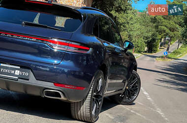Внедорожник / Кроссовер Porsche Macan 2021 в 