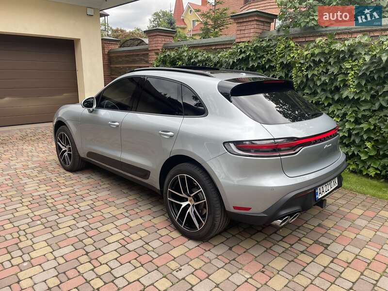 Позашляховик / Кросовер Porsche Macan 2023 в Києві