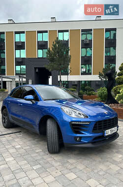 Внедорожник / Кроссовер Porsche Macan 2017 в 