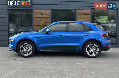 Внедорожник / Кроссовер Porsche Macan 2017 в 