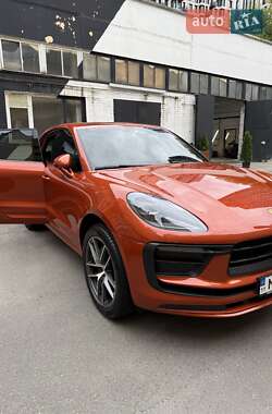 Внедорожник / Кроссовер Porsche Macan 2022 в Киеве