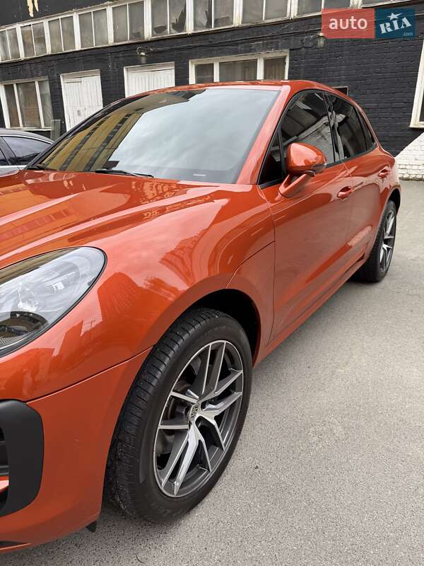 Porsche Macan 2022
