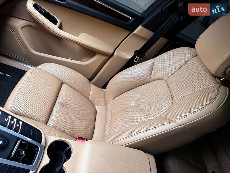 Внедорожник / Кроссовер Porsche Macan 2018 в Днепре