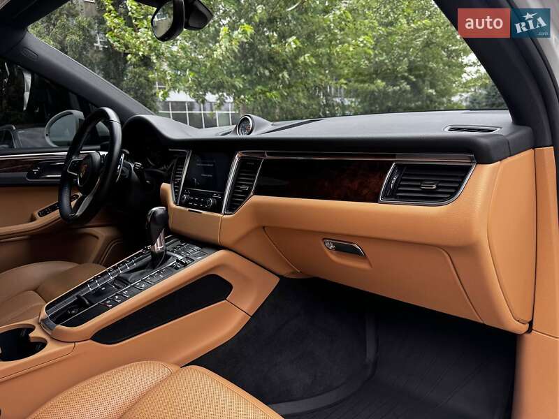 Внедорожник / Кроссовер Porsche Macan 2018 в Днепре