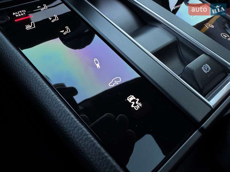 Позашляховик / Кросовер Porsche Macan 2023 в Києві