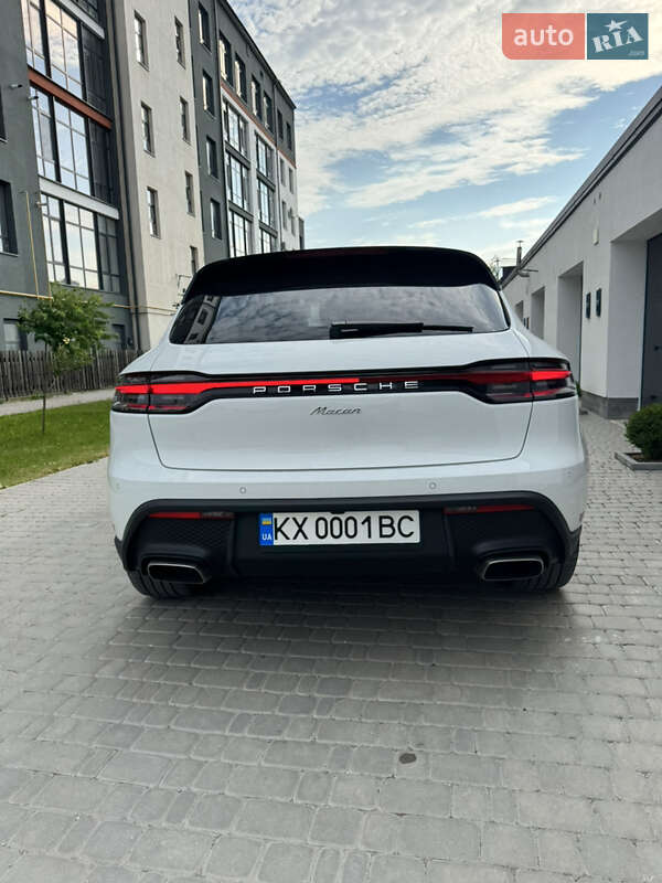 Внедорожник / Кроссовер Porsche Macan 2023 в Чорткове