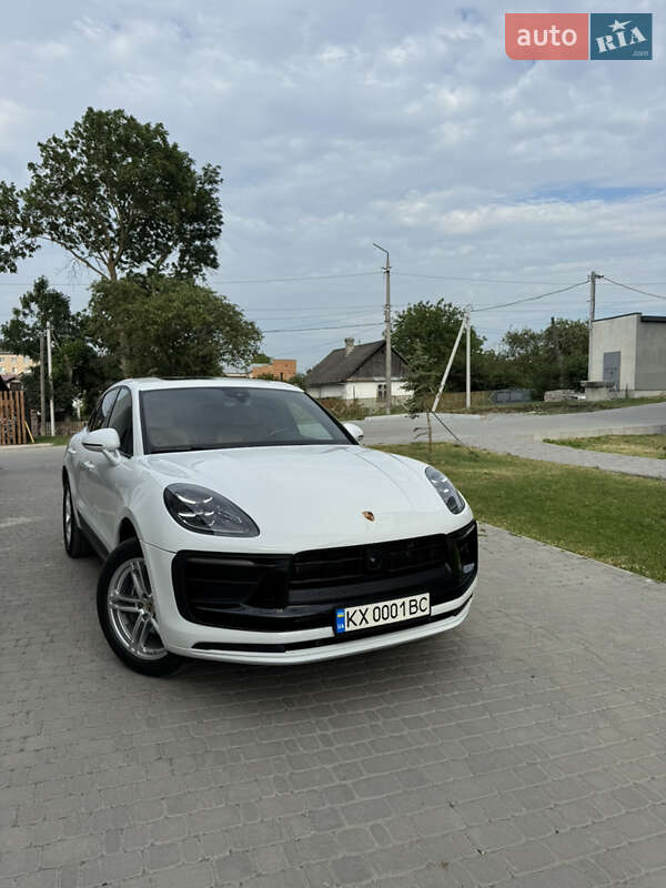 Внедорожник / Кроссовер Porsche Macan 2023 в Чорткове
