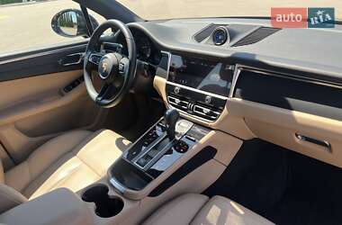 Внедорожник / Кроссовер Porsche Macan 2024 в 