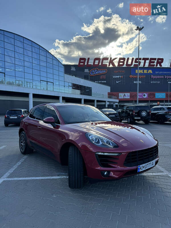 Позашляховик / Кросовер Porsche Macan 2015 в Києві