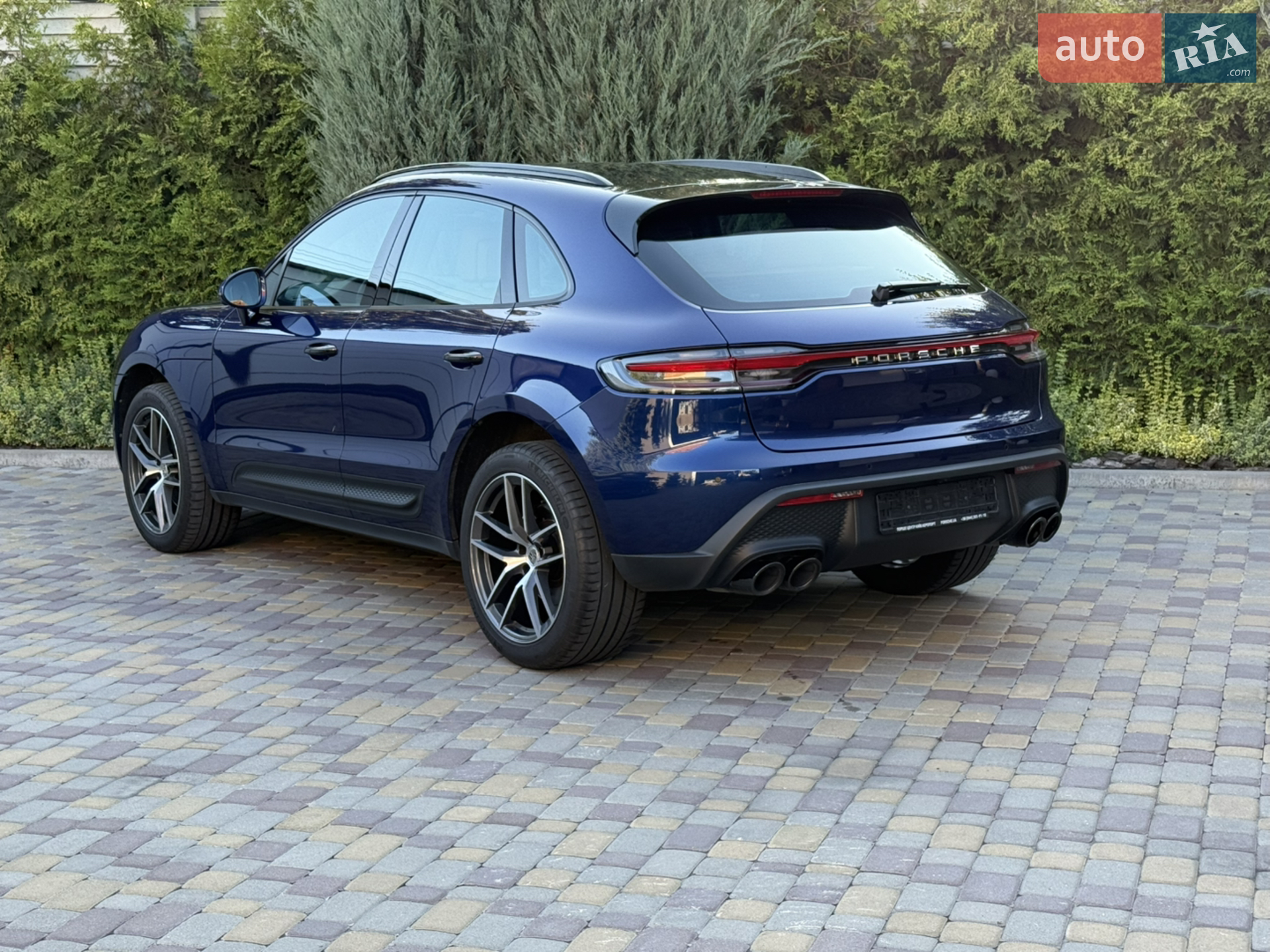 2021 Porsche Macan - мініатюра 3