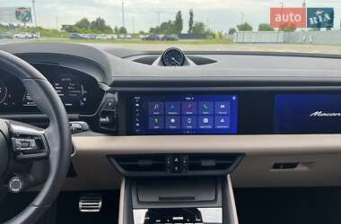 Внедорожник / Кроссовер Porsche Macan 2024 в 