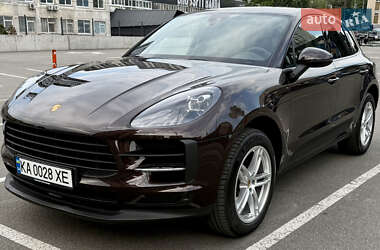 Porsche Macan 2021