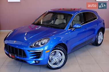 Внедорожник / Кроссовер Porsche Macan 2016 в 