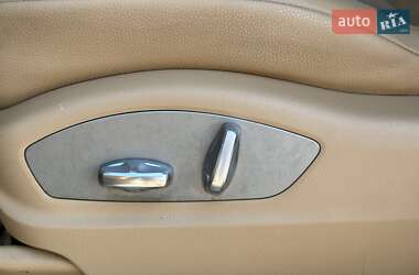 Внедорожник / Кроссовер Porsche Macan 2015 в 