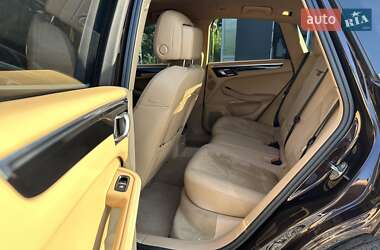 Внедорожник / Кроссовер Porsche Macan 2015 в 
