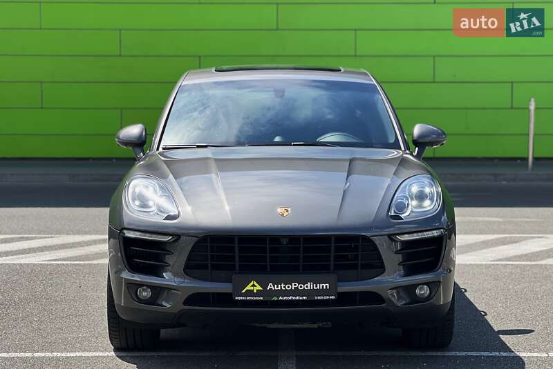 Внедорожник / Кроссовер Porsche Macan 2015 в Киеве