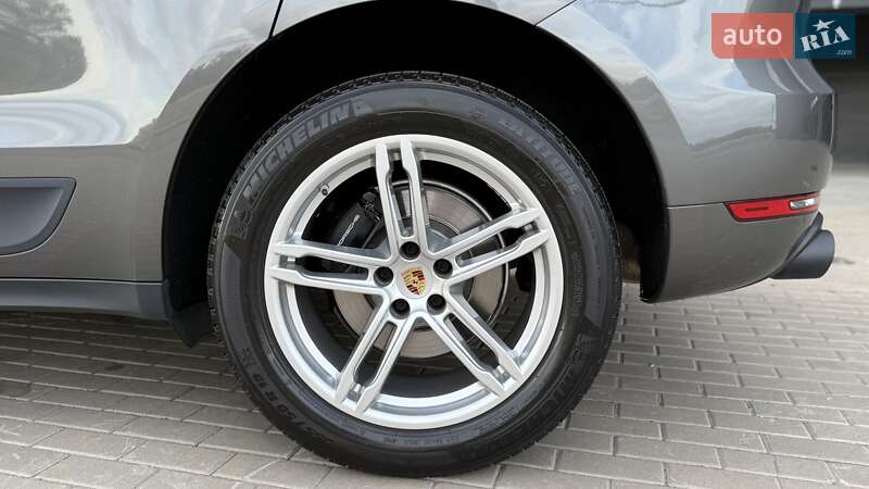 Внедорожник / Кроссовер Porsche Macan 2017 в Киеве фото 16 Внедорожник / Кроссовер Porsche Macan 2017 в Киеве