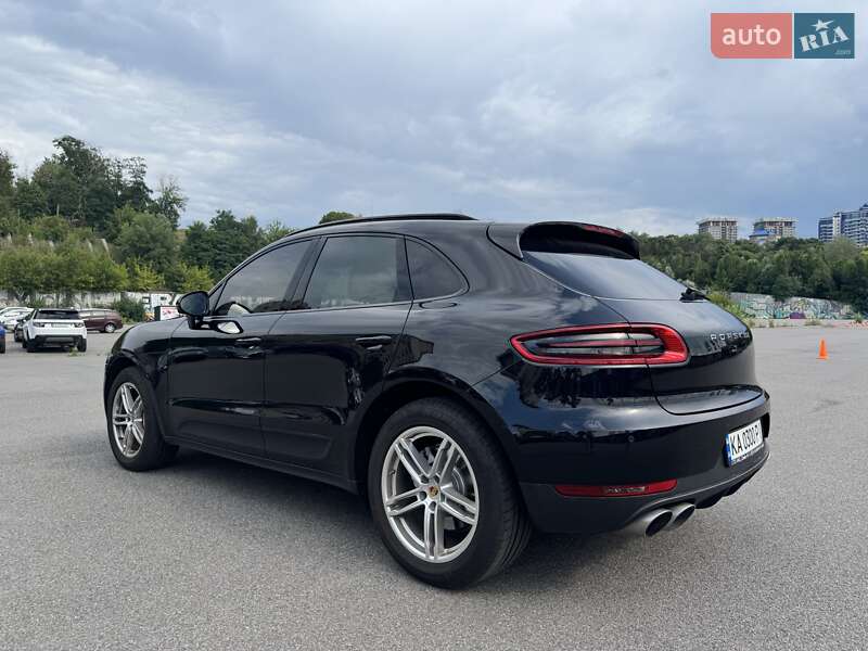 Внедорожник / Кроссовер Porsche Macan 2015 в Киеве