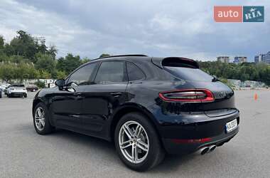 Внедорожник / Кроссовер Porsche Macan 2015 в 