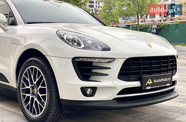 Внедорожник / Кроссовер Porsche Macan 2016 в 