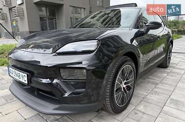 Позашляховик / Кросовер Porsche Macan 2024 в Києві